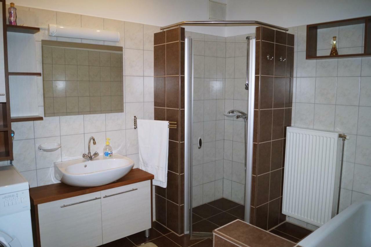 Bekesseg Szigete, Klasszik Apartman Apartment Sur Екстериор снимка